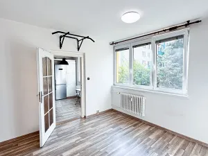 Prodej bytu 2+1, Ostrava, Gen. Píky, 59 m2