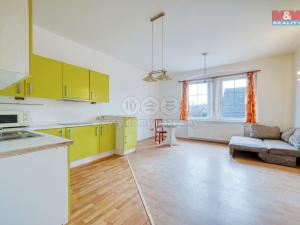Pronájem bytu 3+kk, Nýřany, Revoluční, 72 m2