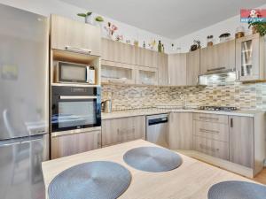 Prodej bytu 3+1, Česká Lípa, Roháče z Dubé, 60 m2