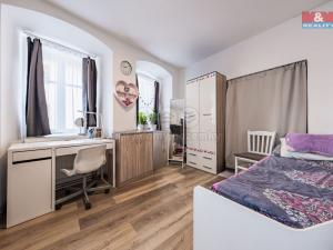 Prodej bytu 2+kk, Bělá pod Bezdězem, Masarykovo náměstí, 54 m2