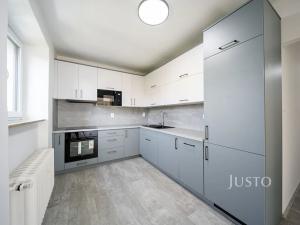 Pronájem bytu 2+1, Třeboň, Nádražní, 56 m2