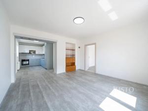 Pronájem bytu 2+1, Třeboň, Nádražní, 56 m2
