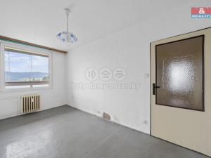 Prodej bytu 3+1, Broumov - Nové Město, Sídliště Křinické, 70 m2