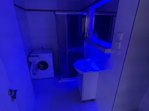 Pronájem bytu 1+kk, Praha - Bubeneč, Milady Horákové, 30 m2
