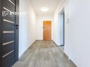 Pronájem bytu 2+1, Bílina, Sídliště Za Chlumem, 55 m2