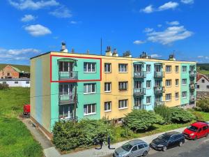 Prodej bytu 2+1, Verneřice, Mírové náměstí, 55 m2