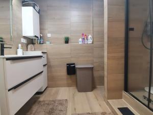 Prodej bytu 3+1, Praha - Řepy, Laudova, 75 m2