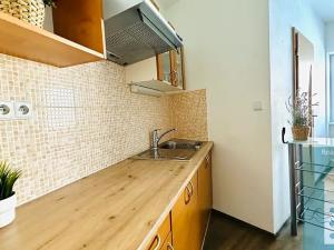 Pronájem bytu 1+kk, Kroměříž, Kojetínská, 28 m2
