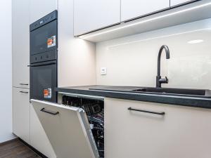 Pronájem bytu 2+kk, Praha - Libeň, Kotlaska, 63 m2