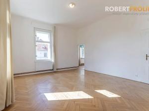 Pronájem bytu 3+1, Praha - Střešovice, Lomená, 110 m2
