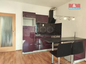 Prodej bytu 2+kk, Milovice - Mladá, Armádní, 52 m2