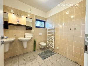 Prodej rodinného domu, Praha - Libeň, Lhotákova, 198 m2