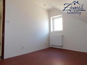 Pronájem bytu 2+1, Kladno, gen. Klapálka, 50 m2