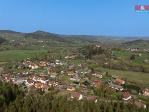 Prodej pozemku pro bydlení, Strašín, 2490 m2