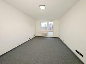 Pronájem bytu 2+1, Otrokovice, Kpt. Nálepky, 64 m2