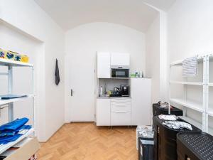 Pronájem kanceláře, Praha - Vinohrady, Lublaňská, 85 m2