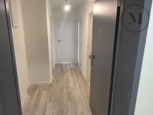 Pronájem bytu 2+kk, České Budějovice, Branišovská, 78 m2