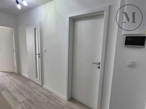 Pronájem bytu 2+kk, České Budějovice, Branišovská, 67 m2