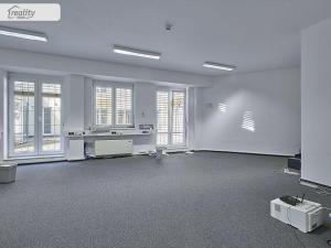 Pronájem kanceláře, Praha - Nové Město, Soukenická, 51 m2