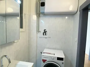 Pronájem bytu 2+kk, Praha - Žižkov, Radhošťská, 50 m2