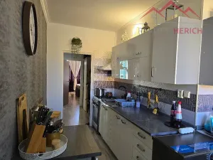Prodej bytu 2+1, Chomutov, Jirkovská, 60 m2
