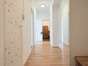 Prodej bytu 2+1, Ostrava, Zelená, 55 m2