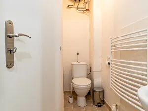 Pronájem bytu 2+1, Praha - Holešovice, Přístavní, 40 m2