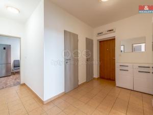 Prodej bytu 4+1, Střemy, 108 m2