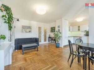 Prodej bytu 2+kk, Praha - Žižkov, Vinohradská, 57 m2