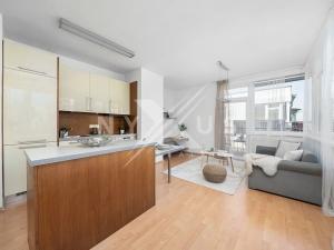 Prodej bytu 3+kk, Praha - Vysočany, Poděbradská, 64 m2