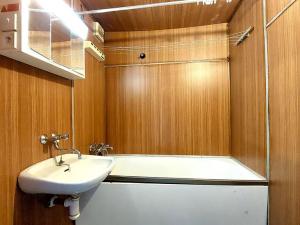 Prodej bytu 3+kk, Praha - Motol, Weberova, 65 m2