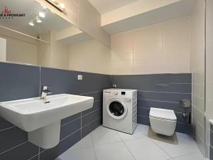 Pronájem bytu 1+kk, Praha - Střížkov, Makedonská, 42 m2