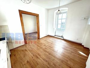 Pronájem bytu 2+1, Plzeň, Solní, 44 m2