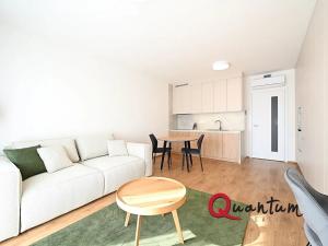 Pronájem bytu 1+kk, Praha - Žižkov, Malešická, 35 m2