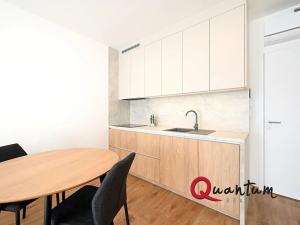 Pronájem bytu 1+kk, Praha - Žižkov, Malešická, 35 m2