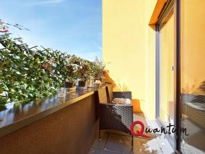 Prodej bytu 2+kk, Praha - Uhříněves, Oty Bubeníčka, 46 m2