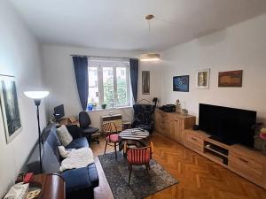 Pronájem bytu 2+kk, Praha - Nusle, 5. května, 50 m2