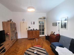 Pronájem bytu 2+kk, Praha - Nusle, 5. května, 50 m2