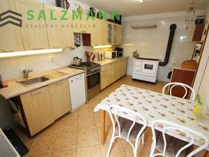 Prodej rodinného domu, Krsy, 290 m2