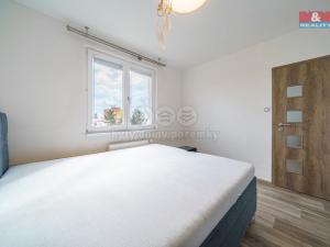 Prodej bytu 3+1, Nová Role, Nádražní, 58 m2