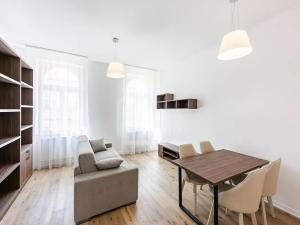 Prodej bytu 2+kk, Praha - Smíchov, Kmochova, 45 m2
