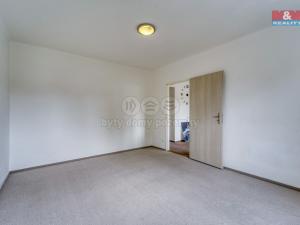 Pronájem bytu 2+1, Klatovy - Klatovy II, Dukelská, 57 m2