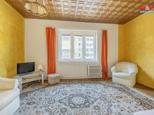 Prodej bytu 2+1, Praha, U Svépomoci, 52 m2