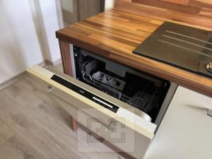 Pronájem bytu 2+1, Brno, Trávníky, 63 m2