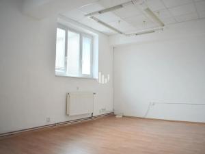 Pronájem skladu, Praha - Vysočany, Podkovářská, 300 m2