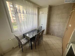 Prodej bytu 4+1, Teplice, J. Á. Komenského, 84 m2