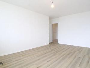 Prodej bytu 3+1, Praha - Horní Měcholupy, Livornská, 80 m2
