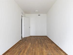 Pronájem bytu 2+kk, Praha - Vysočany, Smržových, 52 m2