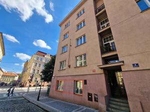 Prodej bytu 2+kk, Praha - Malá Strana, Hellichova, 58 m2