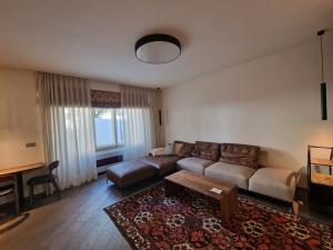Prodej bytu 2+kk, Praha - Malá Strana, Hellichova, 58 m2